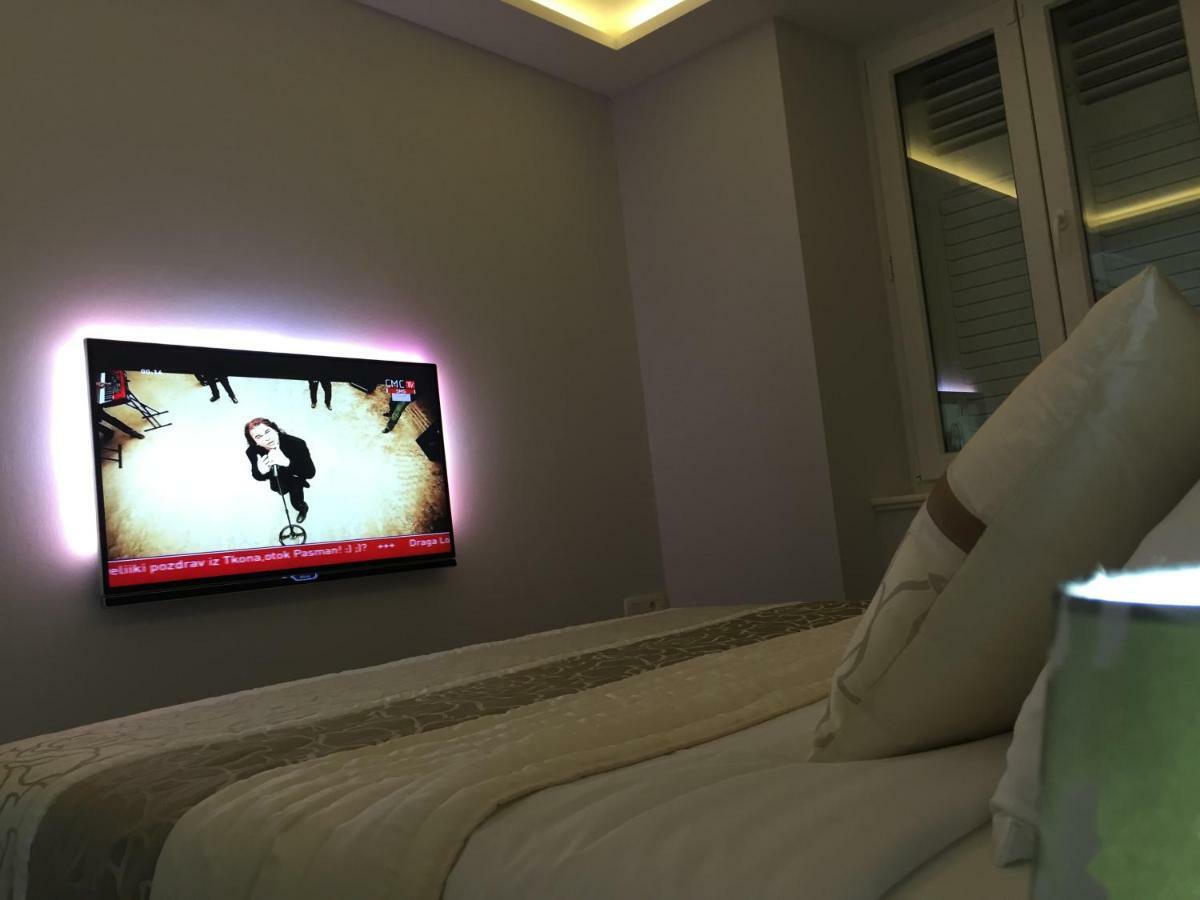 Touched Vip Zadar Lägenhet Exteriör bild